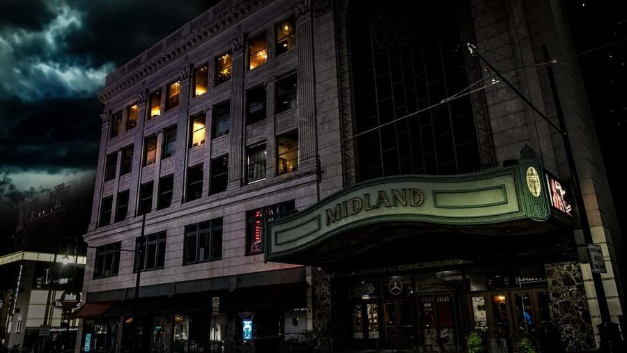 Kansas City: Wraiths & Whiskey Ghost Tour - What the one-hour format feels like