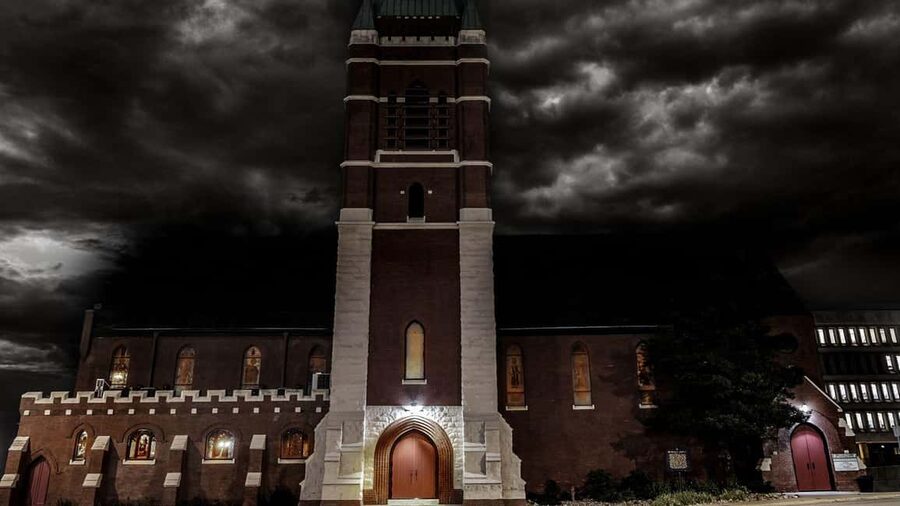 Kansas City: Wraiths & Whiskey Ghost Tour - Frank Sinatra, Theodore Roosevelt, and Kansas City’s past