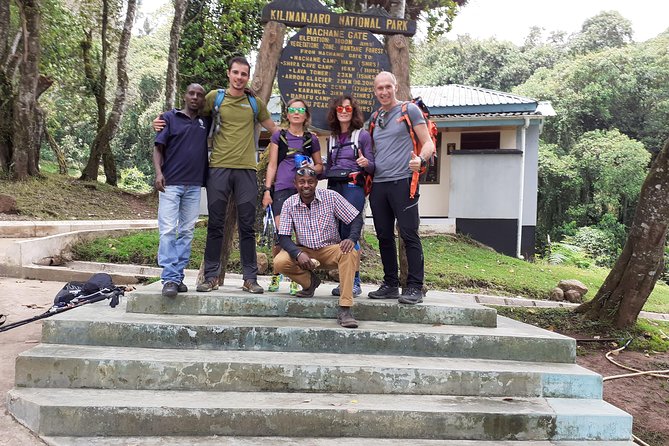 KILIMANJARO MACHAME ROUTE, (Climb 7days) "Whiskey" route - Day 4: Climbing the Barranco Wall to Karanga