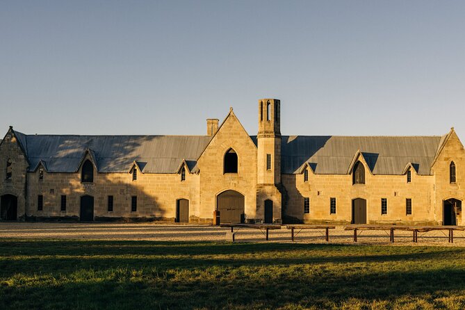 LARK Distillery Tour - Key points at a glance