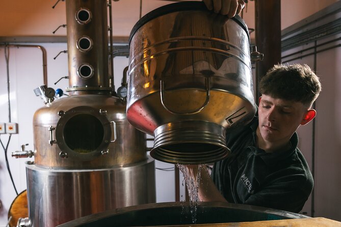 Micil Whiskey Experience 1 - Whiskey & Poitín - Michael, Aoife, and the value of a small group