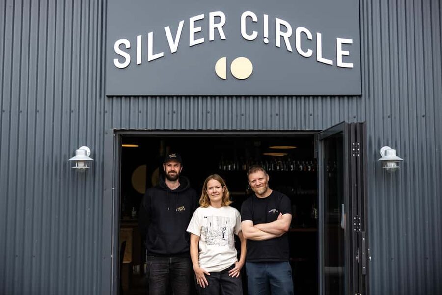 Monmouth: Silver Circle Distillery Tour with Gin Tasting - Tasting Wye Valley Gin with local botanicals