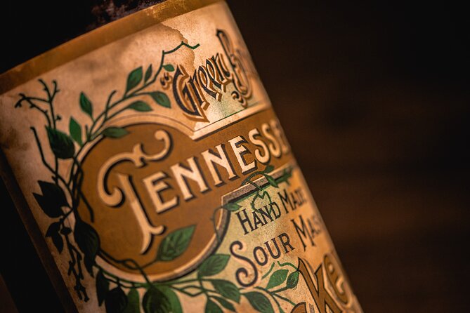 Nelson's Green Brier Distillery Guided Tour with Tastings - The shop, bar, and food stop