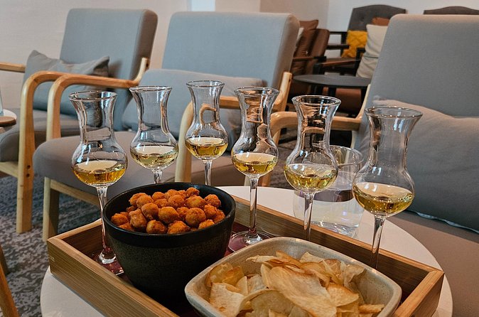 Penang Whisky Tasting Masterclass & Specialty Bar Experience - Flavor profiling without the whisky jargon