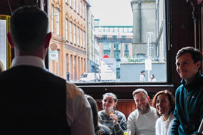 Premium Irish Whiskey Tasting Hosted by Local Dublin Expert - Six glasses that explain Irish whiskey