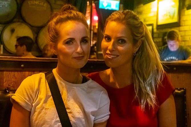 Premium Whiskey and Food Tasting in Dublin - Five Irish whiskeys, not just one pub dram