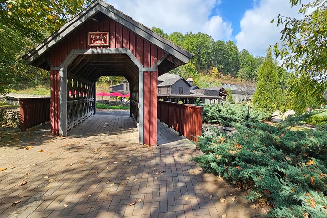 Private Bourbon Trail Transportation Package | Bardstown Region - Log Still and the limits of the itinerary