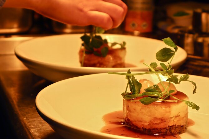 Private Food Tour of Edinburgh with Haggis, Scotch & More - Haggis, whisky, and a proper Edinburgh introduction