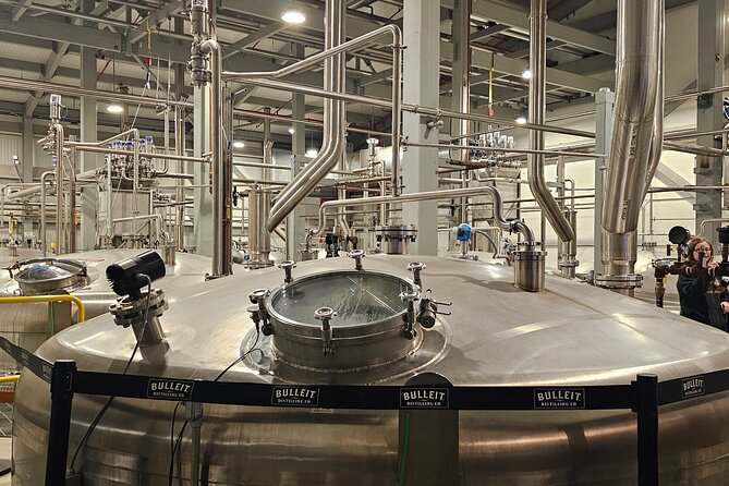 Private Frankfort Bourbon Trail Transportation - Woodford & More - Small producers: Whiskey Thief and Glenns Creek