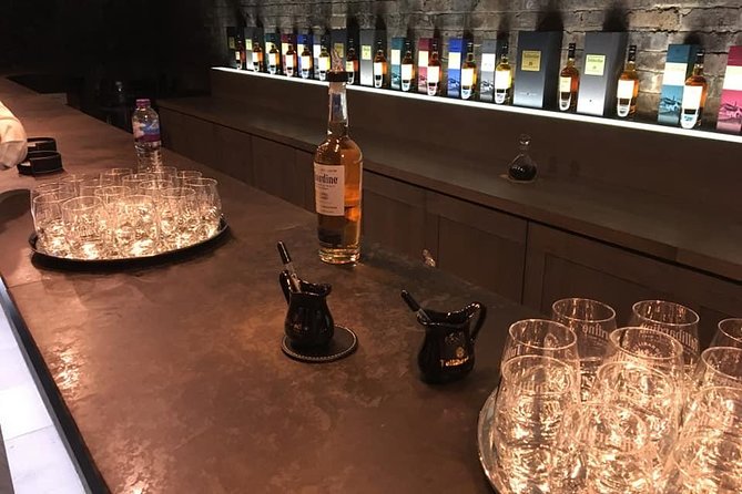 Private Highland Whisky Tour- Three distilleries - From Edinburgh - Deanston: a visitor centre with a guided tasting