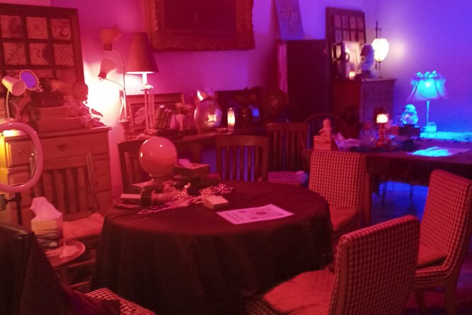Private Tour and Seance at the House on Bourbon - Starting on Bourbon Street at 908