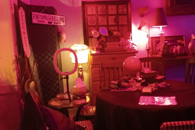 Private Tour and Seance at the House on Bourbon - How the $175 price compares with the experience