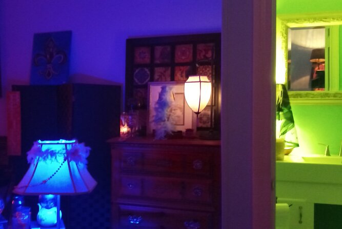 Private Tour and Seance at the House on Bourbon - Inside the House on Bourbon Street