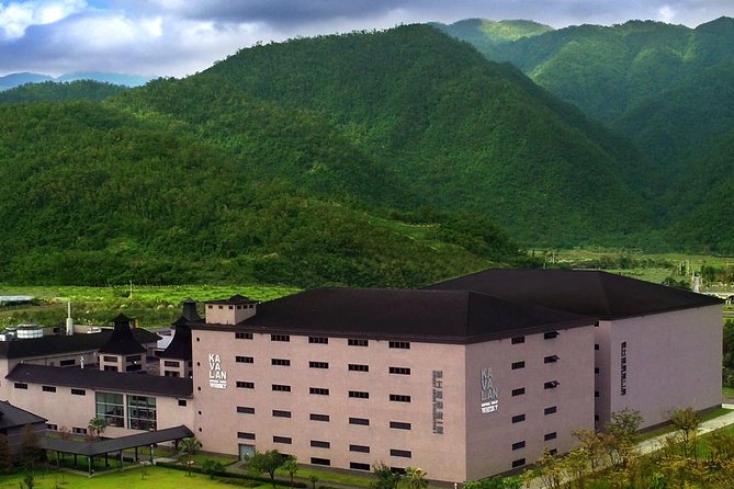 Private Tour to Yilan Kavalan Whisky Distillery - Seafood and open water at Wushih Harbor