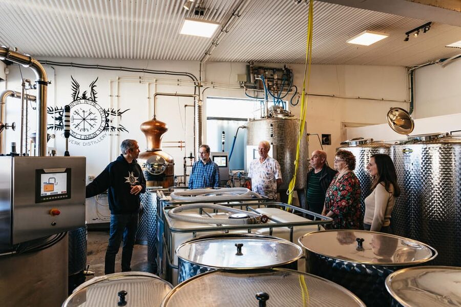 Reykjavik: Eimverk Distillery Guided Tour with Tasting - Vor Gin and Víti Brennivín