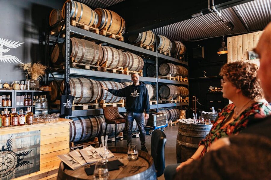Reykjavik: Eimverk Distillery Guided Tour with Tasting - Flóki Whisky and the Icelandic Angle