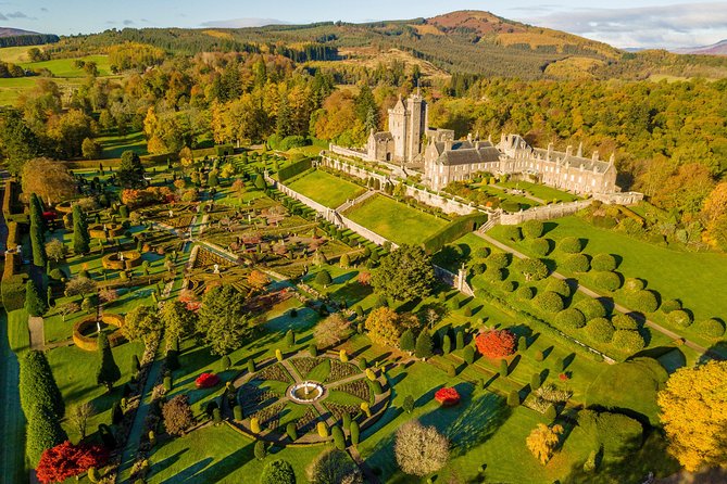 Scottish Castles & Whisky Tour - Drummond Castle Gardens: a brief stop with strong photo appeal