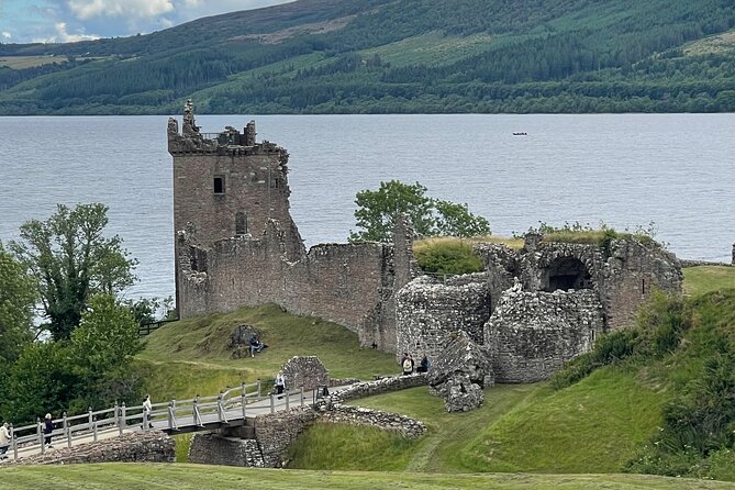 Scottish Whisky Distillery & Fairytale Dunrobin Castle - Key points at a glance