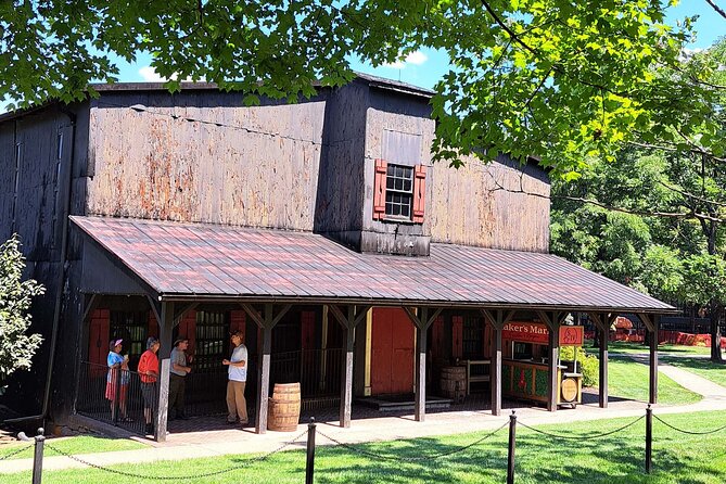 Self Guided Driving Tour to Four Kentucky Bourbon Distilleries - The Jim Beam Barn and bourbon’s farm connection