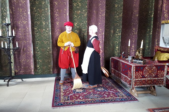 Stirling Castle, Trossachs, Loch Lomond and Whisky Tour - Stirling Castle: Scotland’s grand opening act