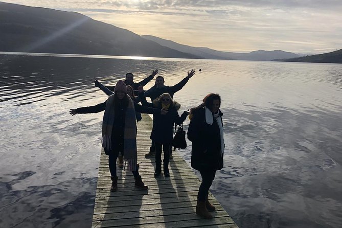 Stirling, Highlands & Distillery in Spanish - The Hermitage waterfall walk