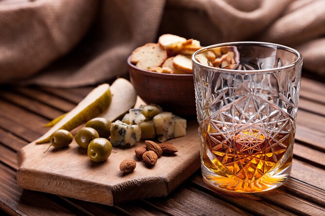 Taste of Bardstown Bourbon & Beer Walking Tour - Liam Ash adds a cocktail and a small bite