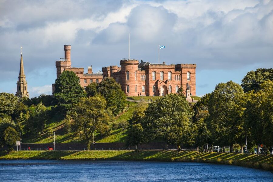 The Cairngorms, Culloden, and Speyside Whisky Tour - Starting in Inverness and heading to Culloden