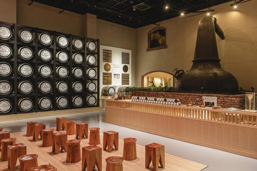 Tokyo: Mt. Fuji 5th St. & Hakushu Distillery Whisky Museum - Who will get the most from this day