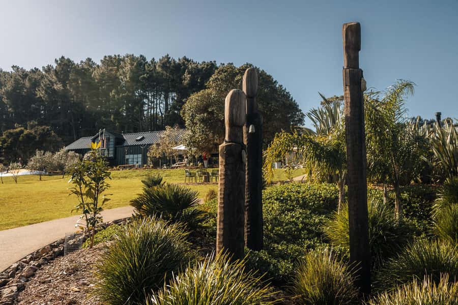 Waiheke Island: HEKE Distillery & Brewery Tour with Tastings - What to wear and what to expect on arrival