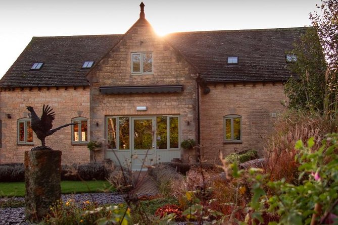 Whisky and Gin Private Tour in the Cotswolds with Driver Guide - What the $1,376.40 price really covers